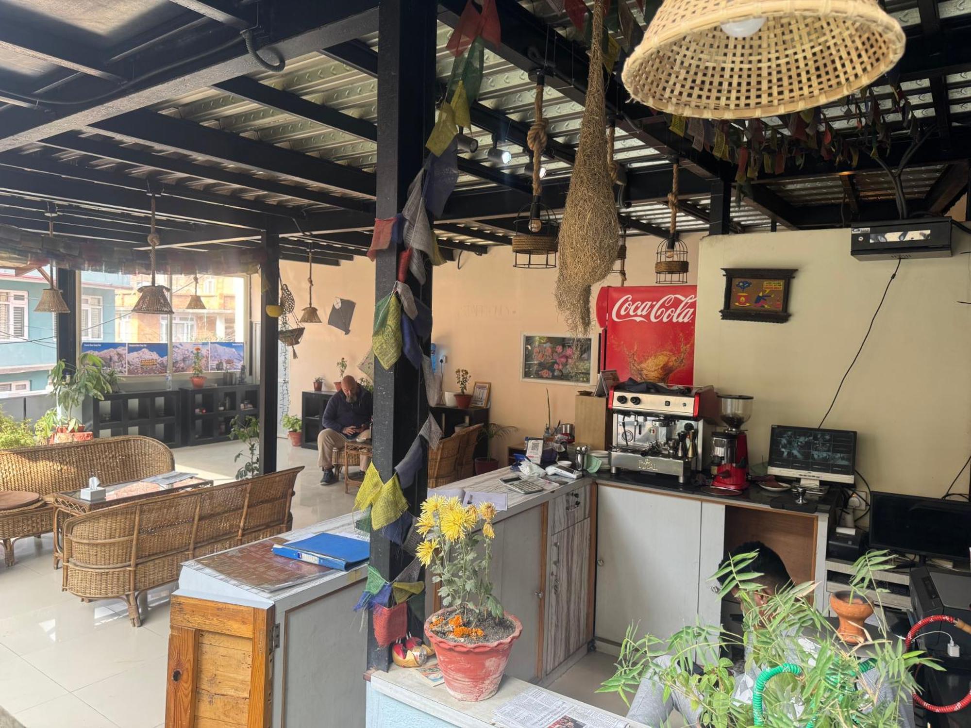 Birds Nest Hostel Kathmandu Exterior photo